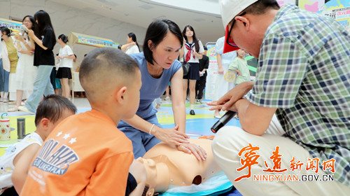 宁远：多元活动护航 让孩子们安全充实过暑假2_副本500.jpg
