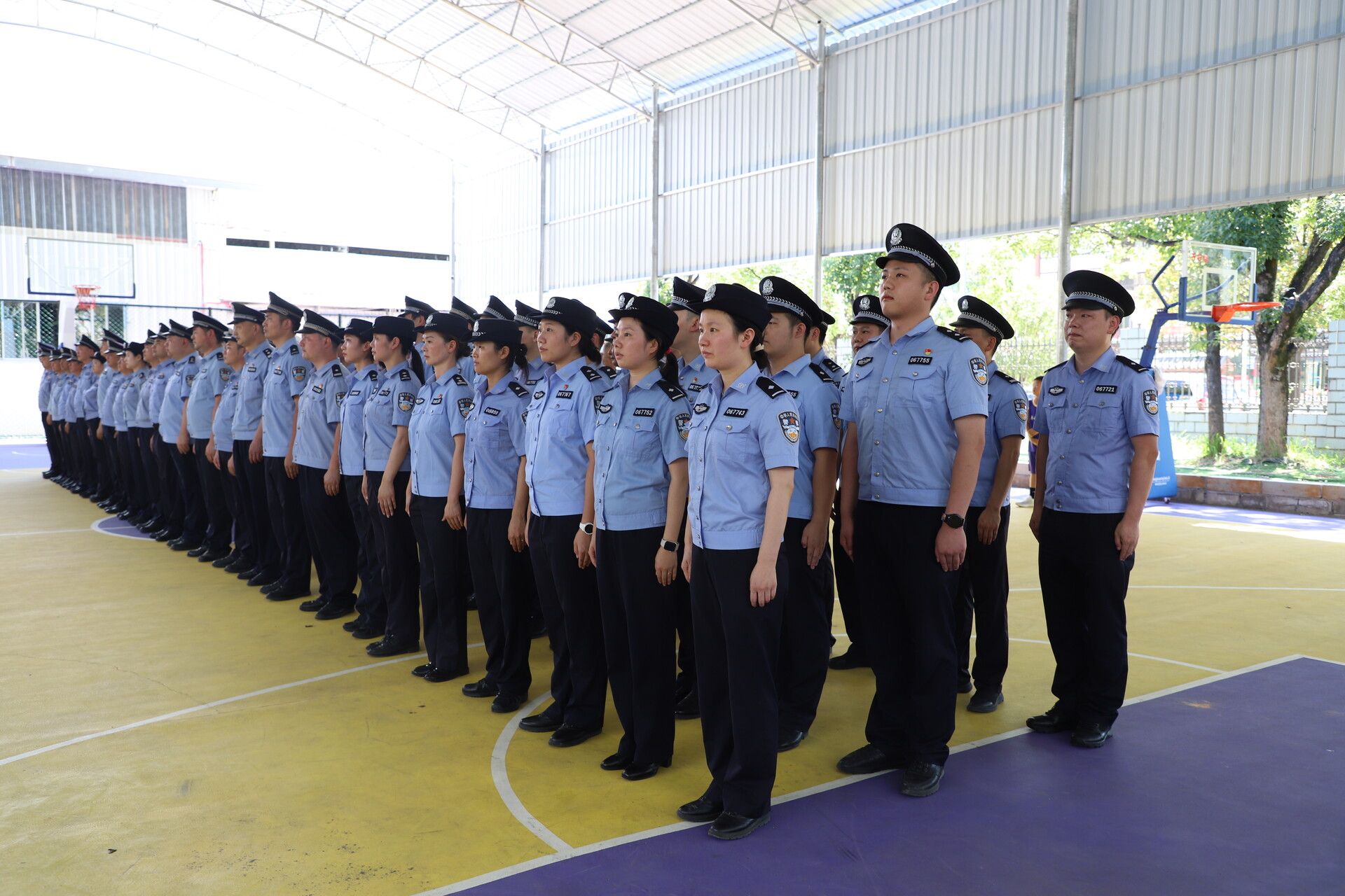 城步公安开展全警实战大练兵(图2)