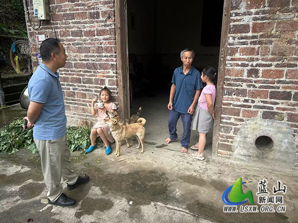 汇源瑶族乡：纪委强化监督，助力暑期留守儿童关爱工作.jpg