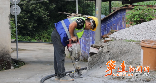宁远：铺设供水“幸福网” 让村民喝上“放心水”_副本500.png