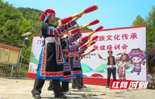 湖南新田：瑶乡暑假传非遗