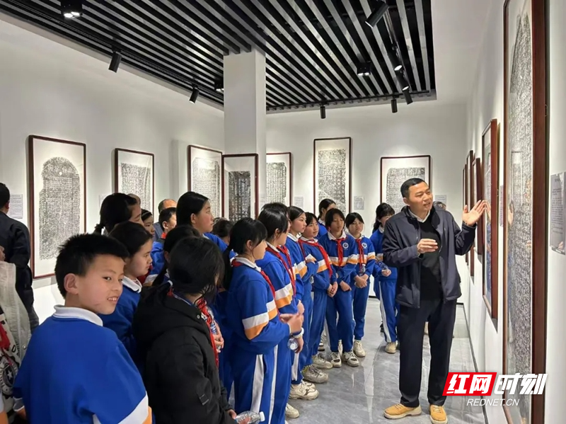依托民族民间法文化博物馆配套建成新溪村研学基地.jpg