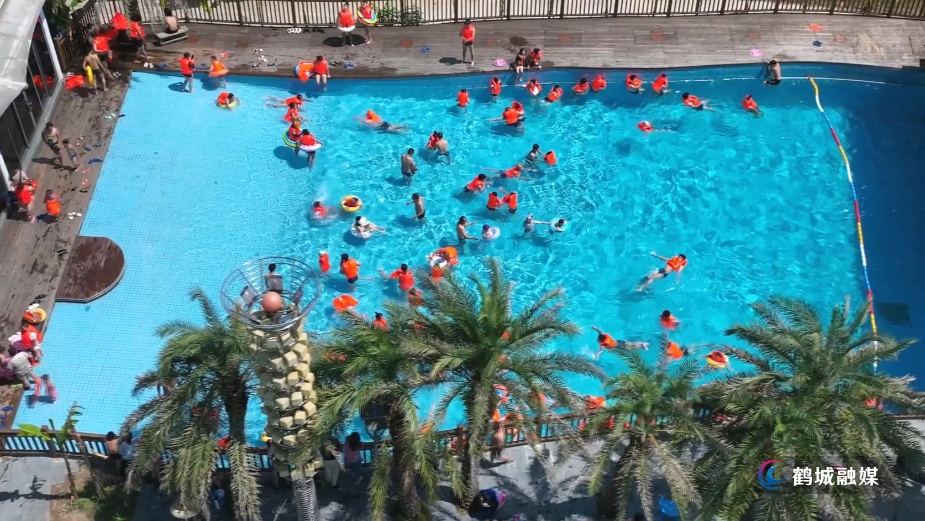 怀化市鹤城区：夏日“凉”资源变“热”经济 乡村旅游持续升温（半成品）.mp4_20250714_162742.366.jpg