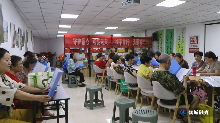 红星街道幸福湾社区：创新模式激活闲置资源 提升社区服务效能.mp4_20250715_162933.709.jpg