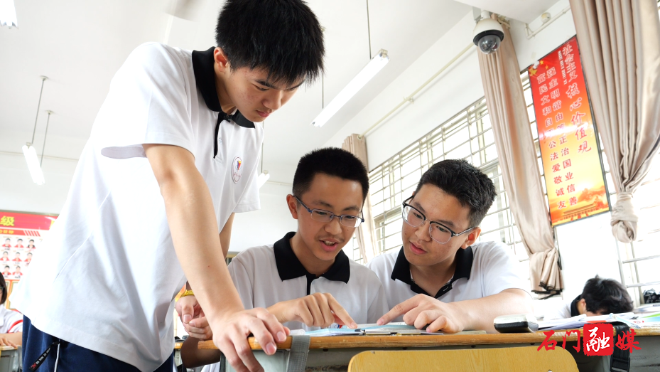 熊映臣：用奋斗书写青春答卷2.png