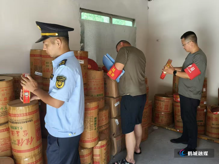 20250714凉亭坳乡开展烟花爆竹专项整治活动.jpg