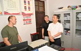 许忠建在辰溪、中方县督导检查巩固拓展脱贫攻坚成果同乡村振兴有效衔接工作
