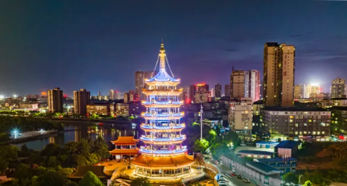 组图丨流光溢彩怀化夜
