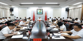 补短板、强弱项、增后劲——郑湘专题调度“十五五”规划和重点项目建设