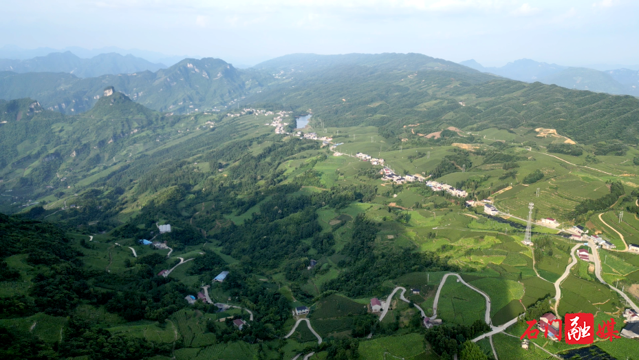 媒体采访团聚焦我县旅游避暑资源 助推“清凉经济”发展8.png