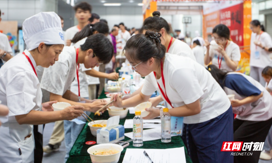7b61fd08354304d48b0dae6e655f8f8_副本.jpg