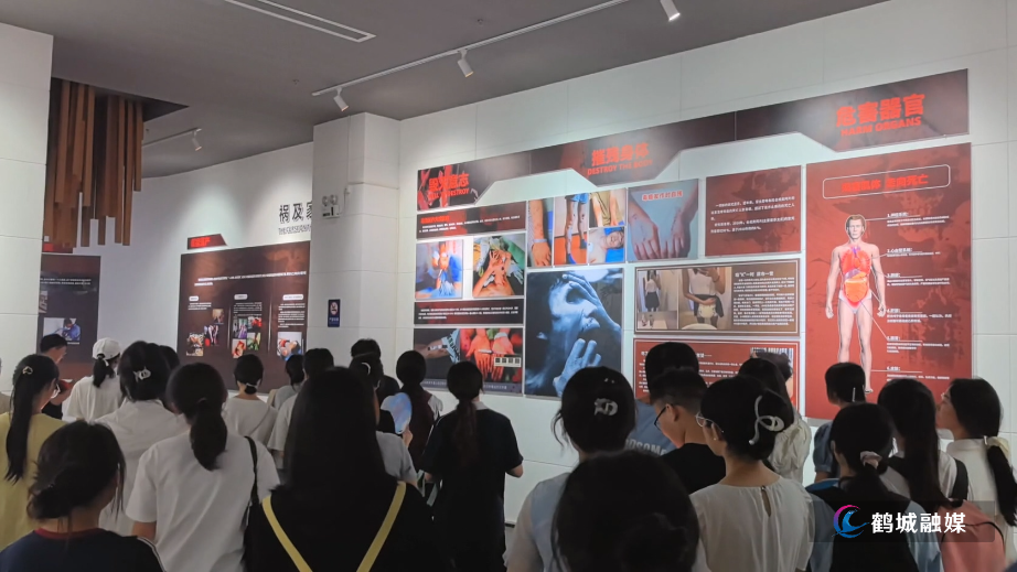 毛克文 禁毒馆大学生.mp4_20250718_175303.918.jpg