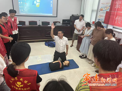 寧遠縣人民醫院開展應急救護專題培訓_副本500.png