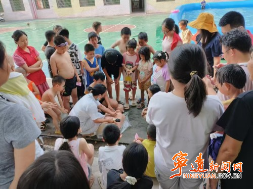 寧遠(yuǎn)文廟街道：三管齊下筑牢安全防線3_副本500.jpg