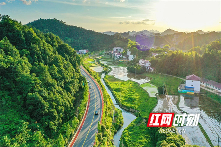 长沙荷文公路：靓丽升级，市级验收达标！