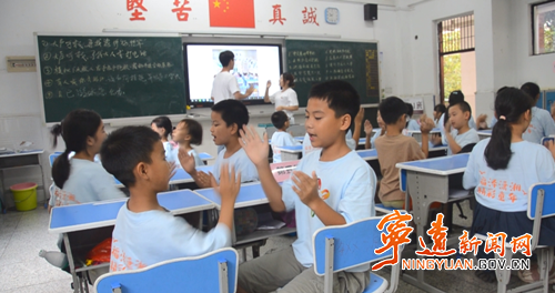 宁远：趣味互动织密乡村儿童防溺水 “安全网”_副本500.png