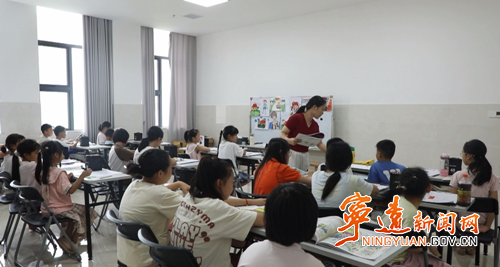 宁远：公益培训点亮学生多彩暑假3_副本500.png