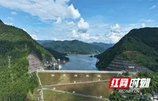 江华：高峡平湖间的天地画卷