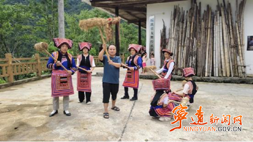 宁远举办瑶族草龙舞和九疑山瑶歌培训_副本500.png