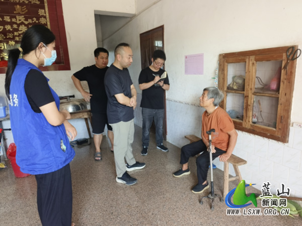 永州市民政局赴蓝山县抽查居家养老上门服务，精准指导促提质增效.jpg