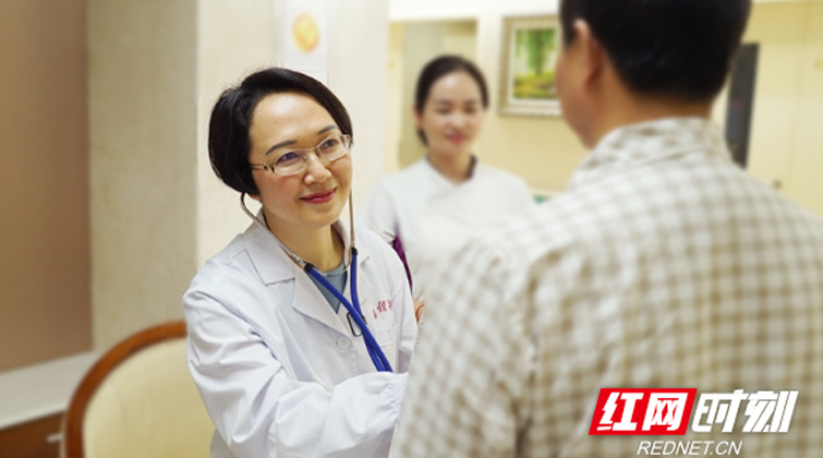 “最美医者”吴静：像青山一样，守住生命的重量