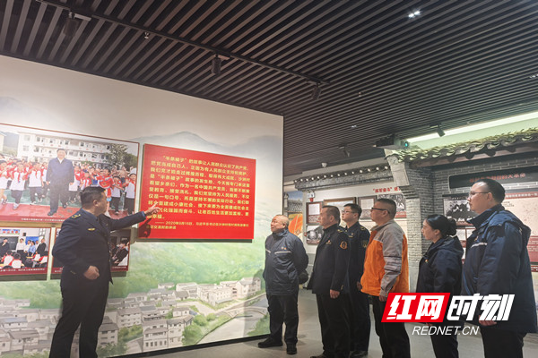 2024.12.17 湖南省高速公路集团有限公司郴州分公司沙洲（岭秀）中心收费站+开展重走革命道路主题党日活动.jpg (2)_proc_副本.jpg