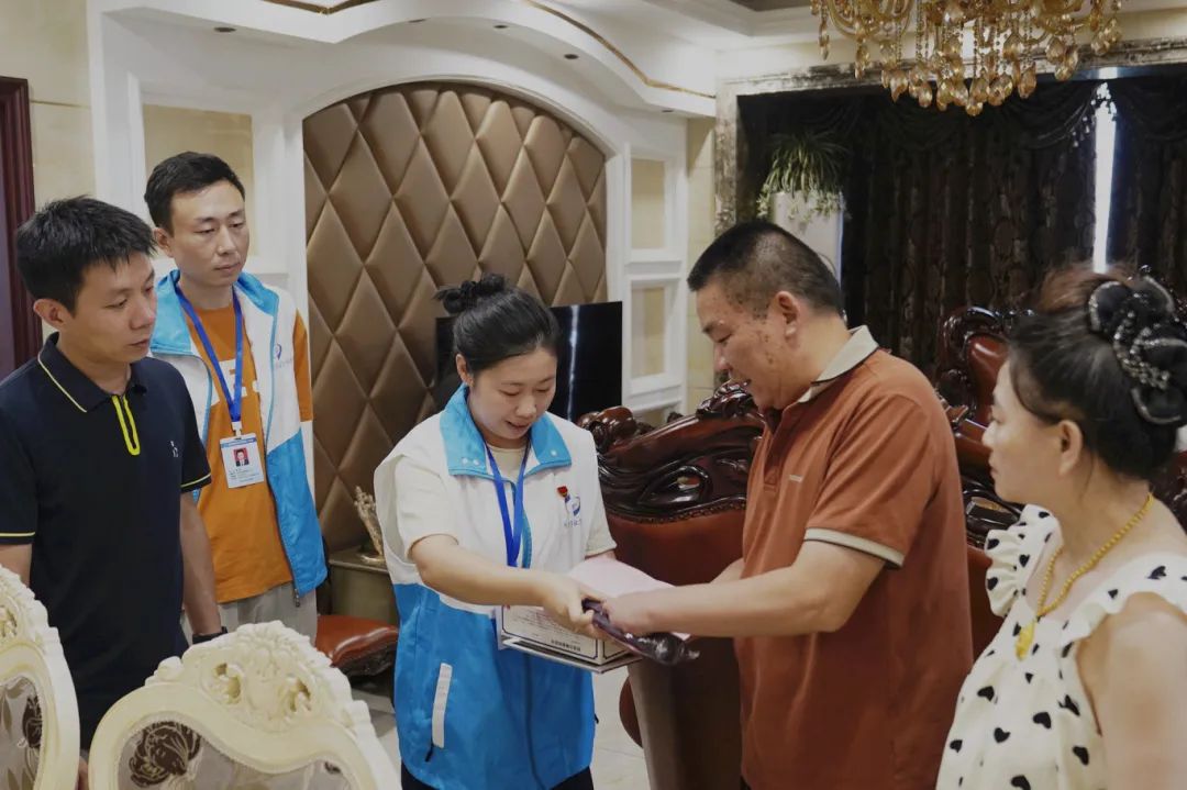 44b9ae262ba23ac963c06497f849720_副本.jpg