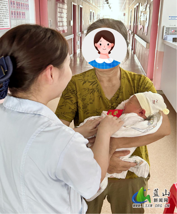 红鸡蛋里藏“心意” 蓝山县妇幼保健院医护巧退红包显医德.jpg
