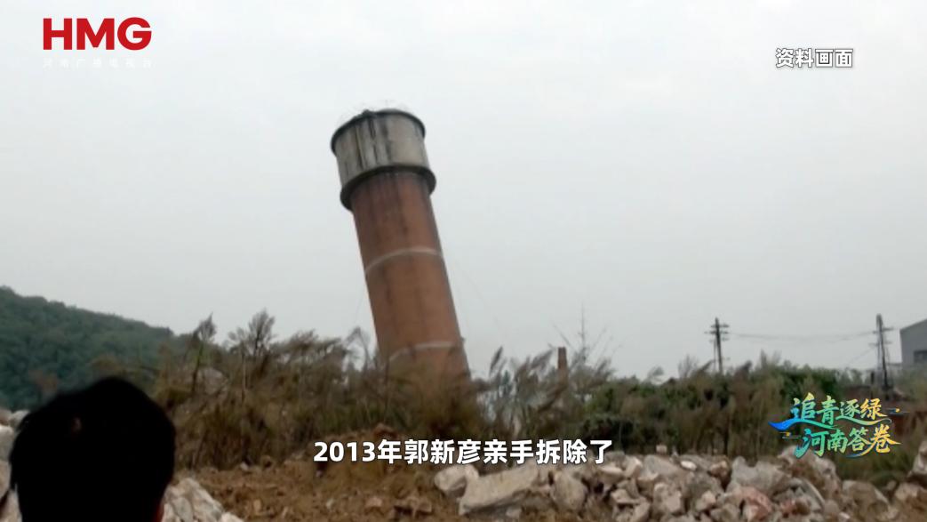 这里的“两座山”丨透明
