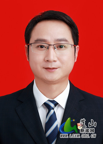 欧阳文东.jpg