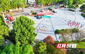 湖南新田：城市公园 健身乐园（组图）