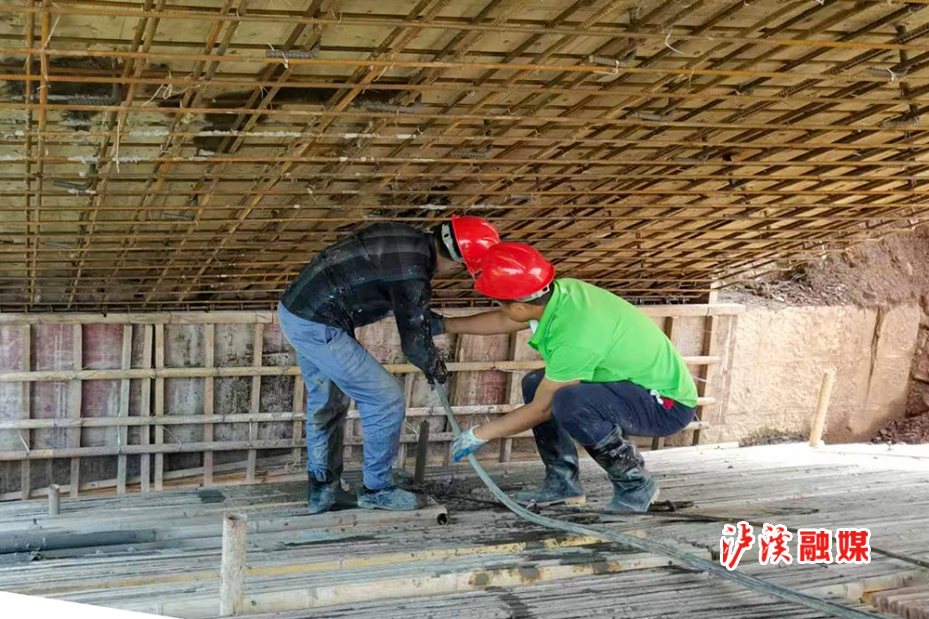 公路局1.jpg2.jpg3.jpg4.jpg