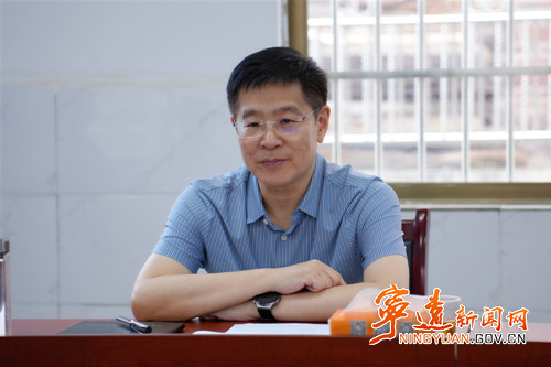 胡勇刚调研乡村振兴驻村工作2_副本500.jpg