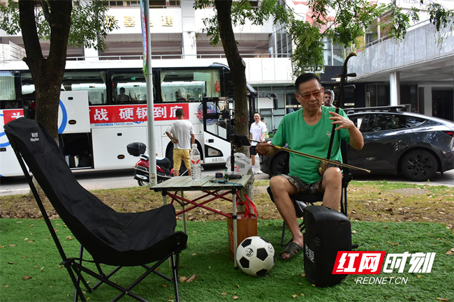 DSC_0692.JPG DSC_0692.JPG