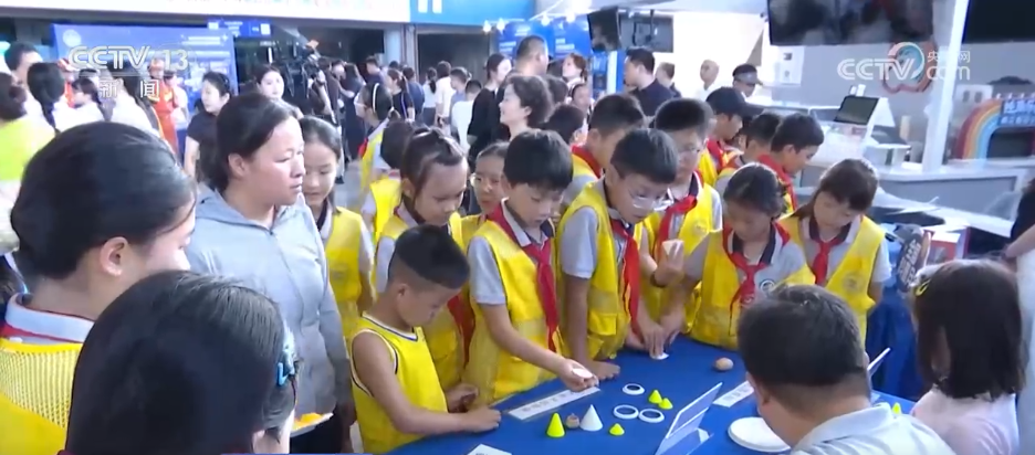 熟悉科学的国家月份丨青年科学和技术变化的梦