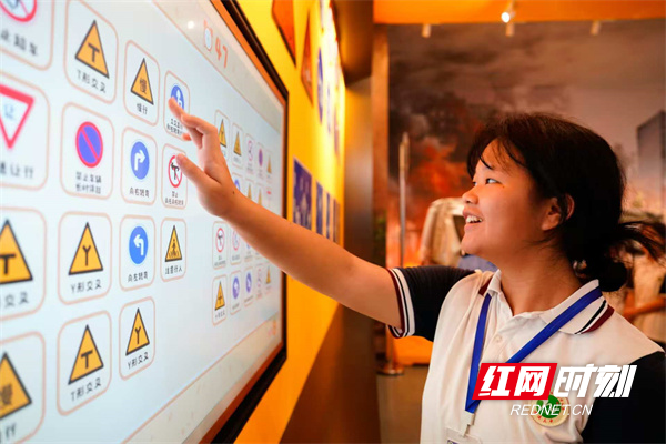 微信图片_20250909130218_131_79.jpg