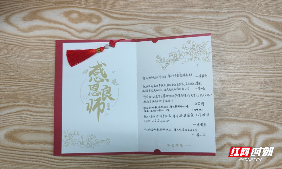 b1ed96d9b77ea447b710462ae13e922_副本.jpg