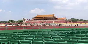 九三阅兵观礼台近5万把座椅去了哪里？