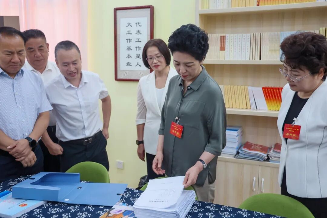 全省人大系统落实“三会三文”精神邵阳片区会议召开 推动全省人大工作高质量发展再上新台阶(图4)