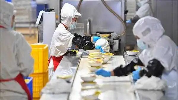 专家：该国分配了一套预制菜肴，预处理食品的