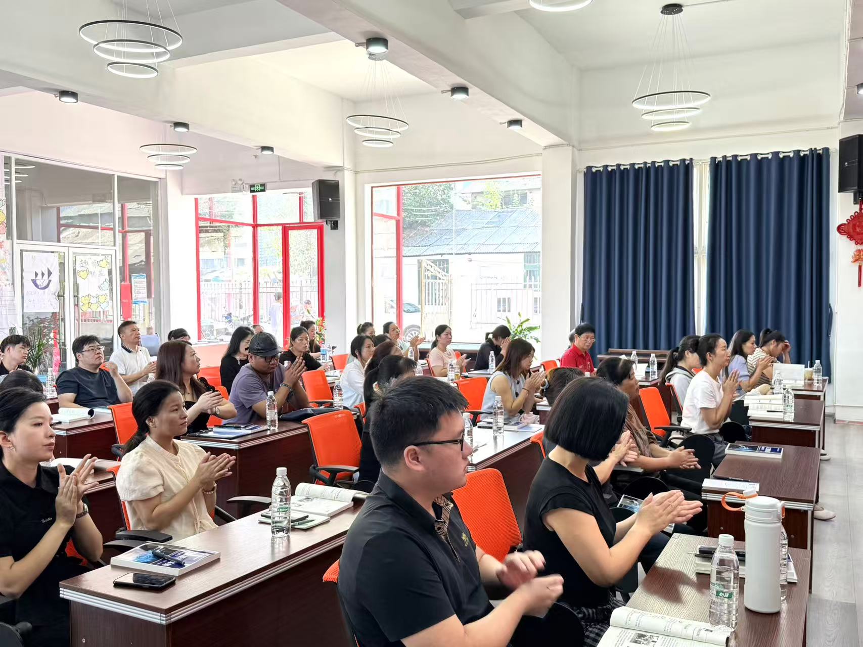 大祥区总工会“一户一产业”  人工智能训练师技能培训班正式开班(图3)