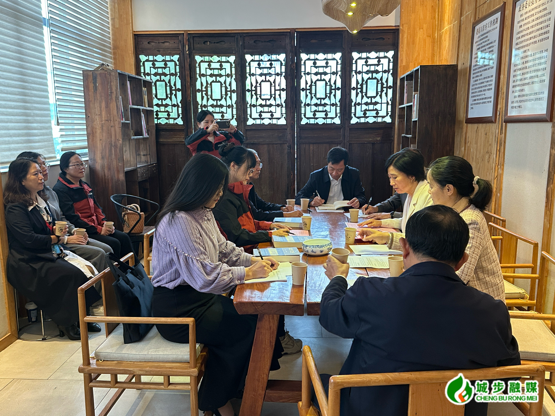 城步政协“光影铸魂”委员工作室揭牌成立(图2)