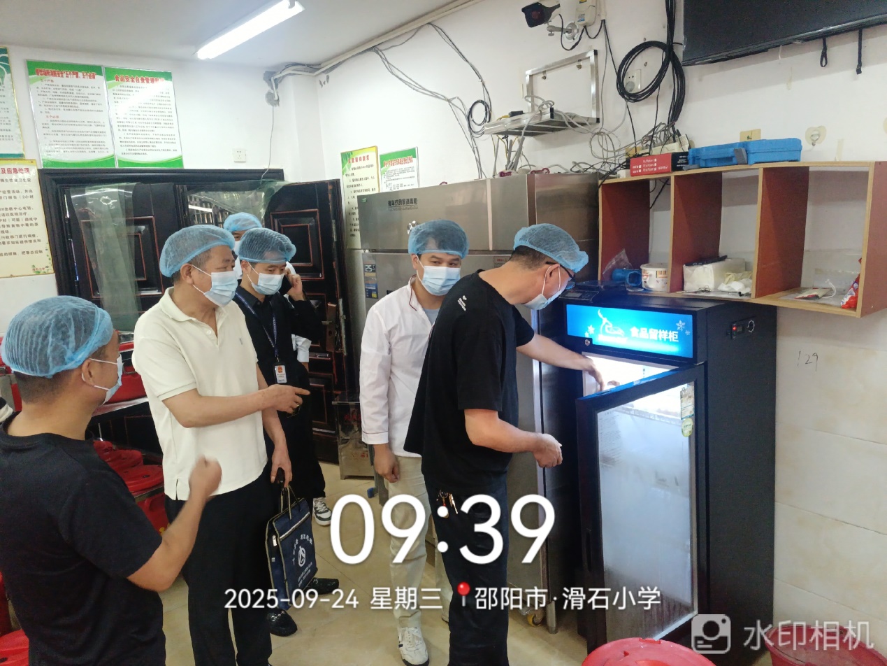百春园街道开展校园食品安全督导检查工作(图1)