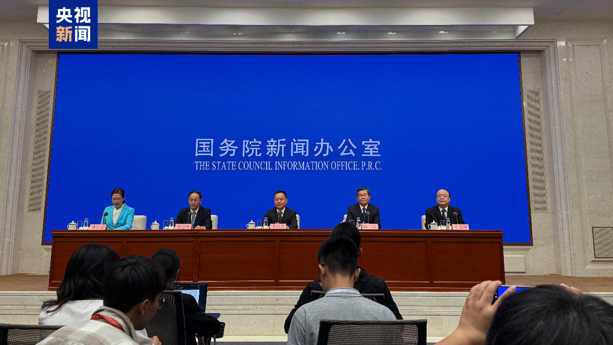 许多破裂的河流完全连接，我国主要河流和湖泊