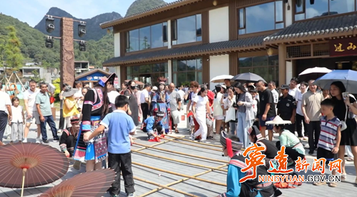 宁远：国庆假期九嶷山景区游客量创新高2_副本500.png