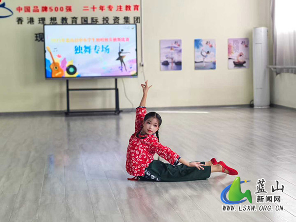 蓝山县2025年中小学生“三独”比赛圆满落幕.jpg