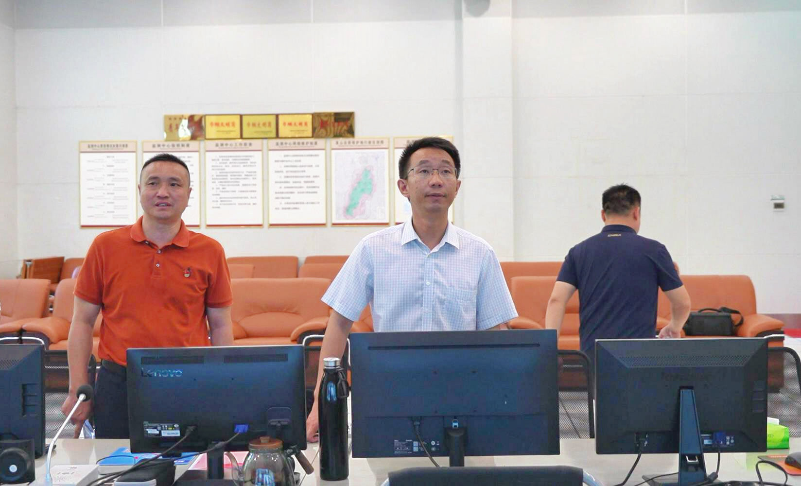 彭洪兵检查指导国庆中秋假期旅游工作(图1)