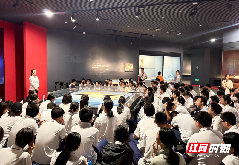 实地探访,感悟精神4.jpg 实地探访,感悟精神4.jpg