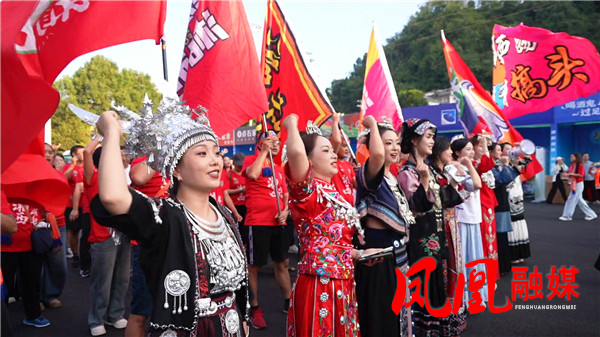 湘超第五轮 球迷观众[00_01_57][20251012-123405].jpg