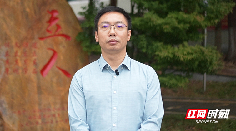 “育”见未来·书记校长谈④丨株洲市十三中校长官孟琼：用“热爱”诠释教育，用“生态”定义满意